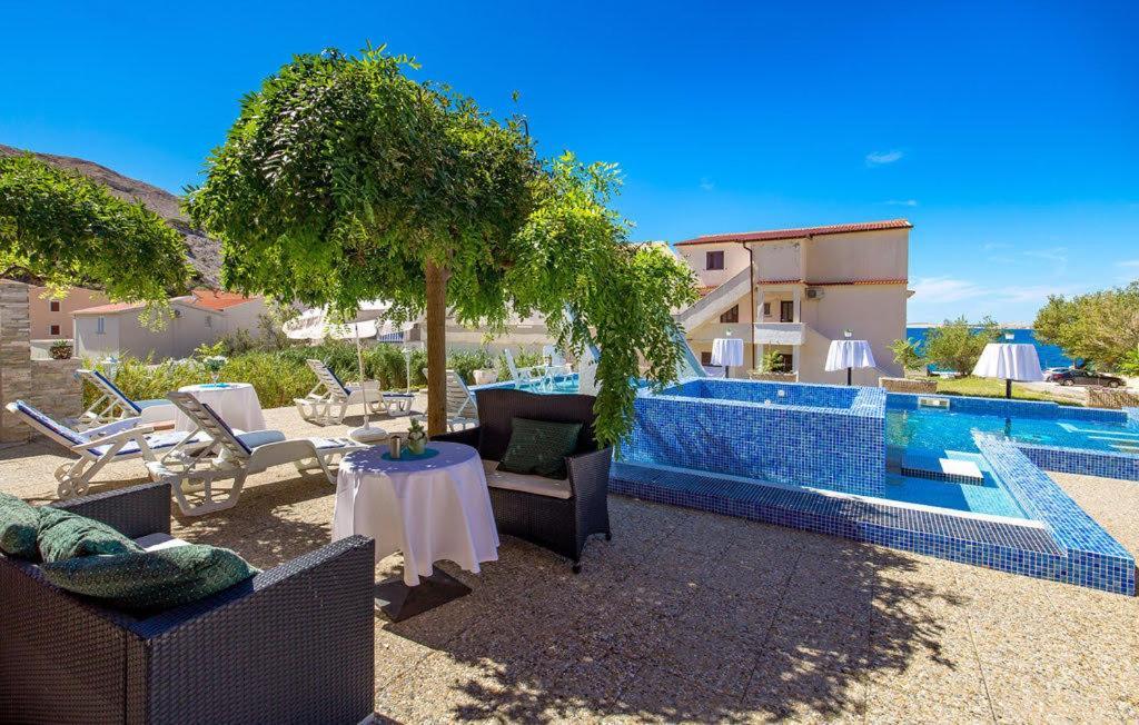 Bed&Breakfast Valentina Metajna Exterior foto