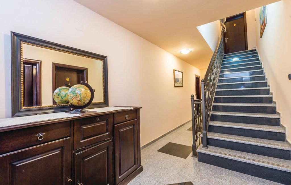Bed&Breakfast Valentina Metajna Exterior foto